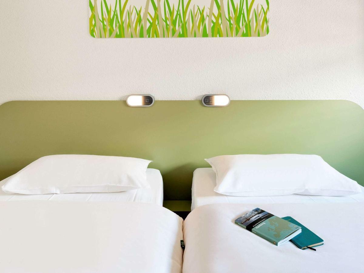 Ibis Budget Caen Memorial Saint-Contest Esterno foto